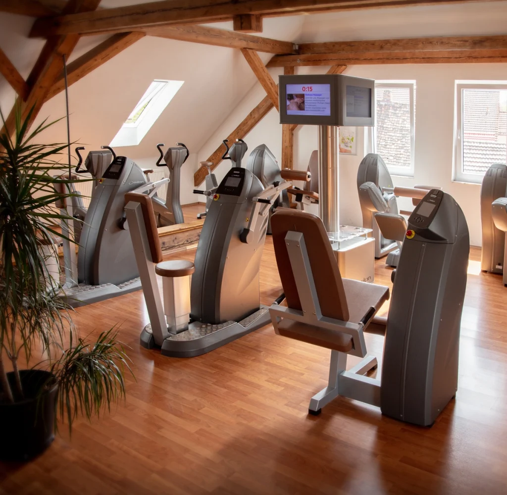 Milon Zirkel Gesundheitsstudio Impuls Lauda Milon Fitness und AusdauerZirkel